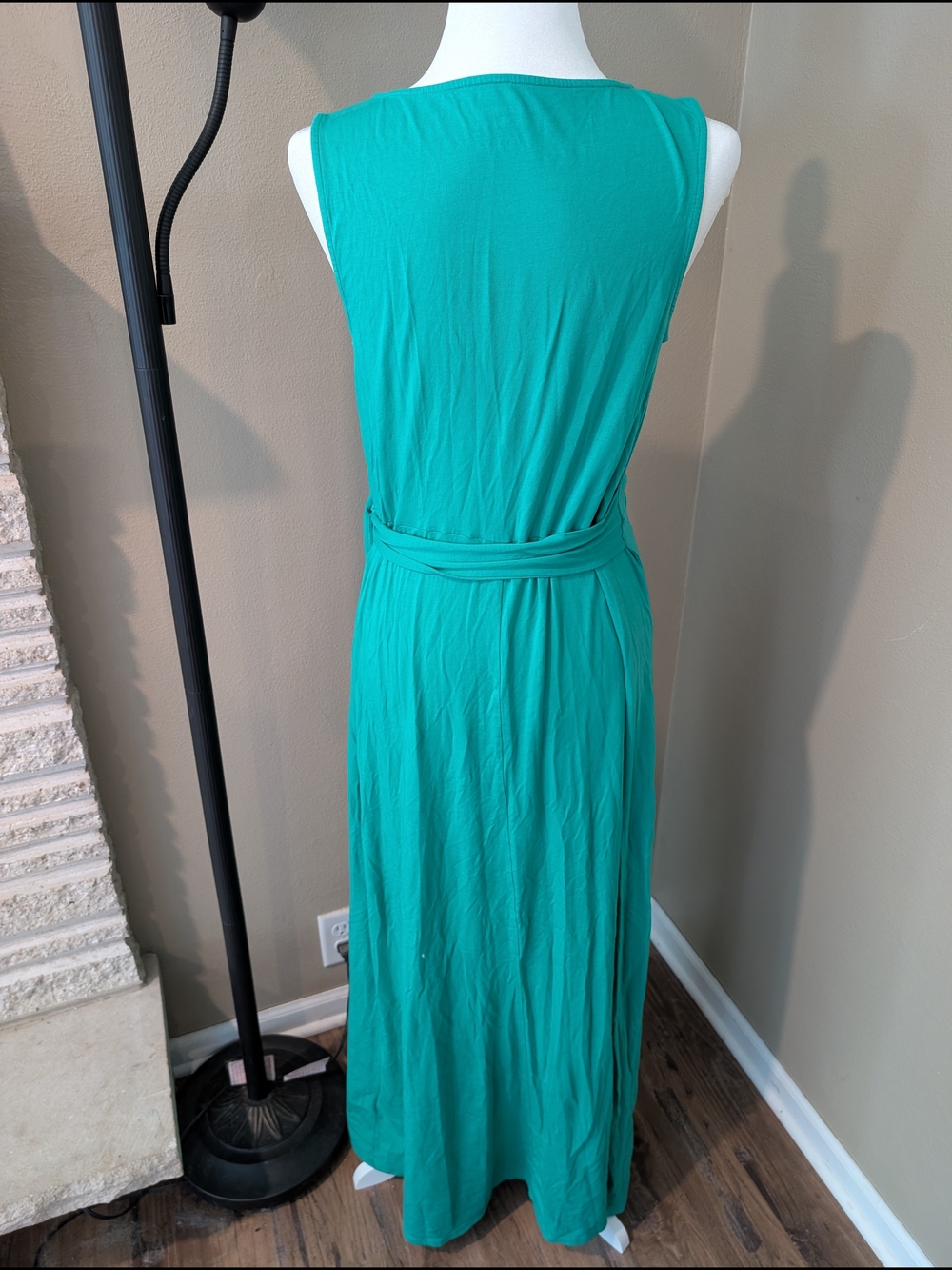 Lands' End Small Tall Sleeveless Knot-Waist Maxi Dress in Emerald Green - Picture 5 of 6